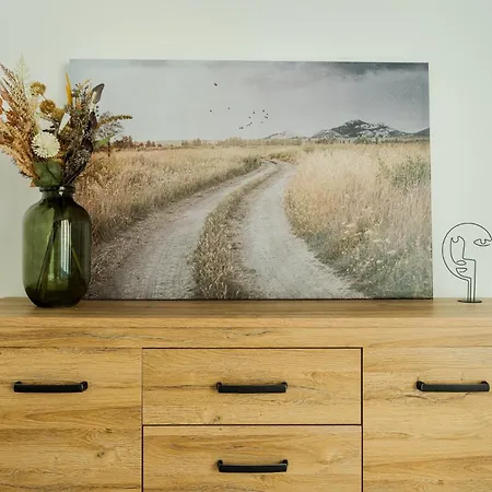 Near Sky Park & Nivy Mall With Free Parking By Ambiente *