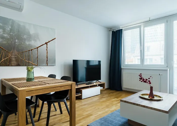 Near Sky Park & Nivy Mall With Free Parking By Ambiente Apartament *