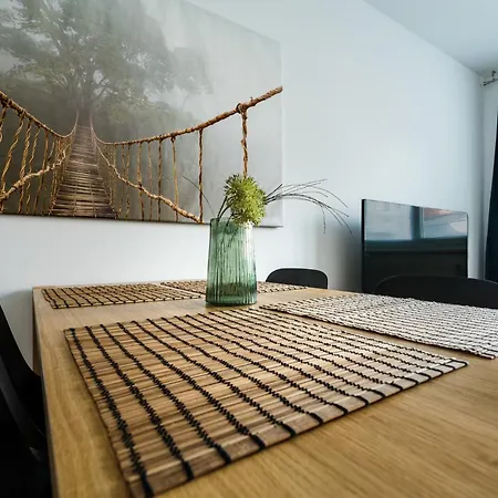 Apartman Near Sky Park & Nivy Mall With Free Parking By Ambiente